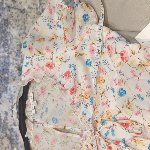 NWT Women's Size Large Lined Romper - Picture 8 of 13